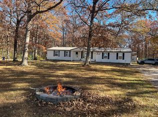 7840 Walter Ln, Walsh, IL 62297