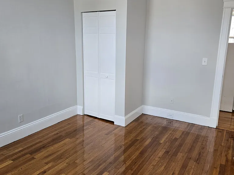 1124 Commonwealth Ave — Photo 165