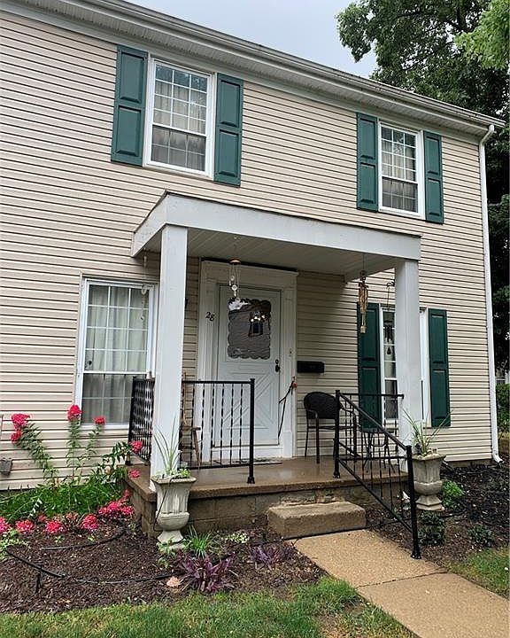1st image of 28 Bunker Hill Ln
