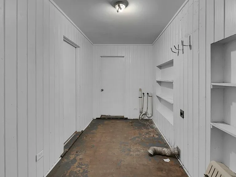 2712 Mitchell Ave — Photo 16