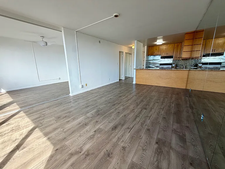 1255 Nuuanu Ave #E3203 — Photo 7