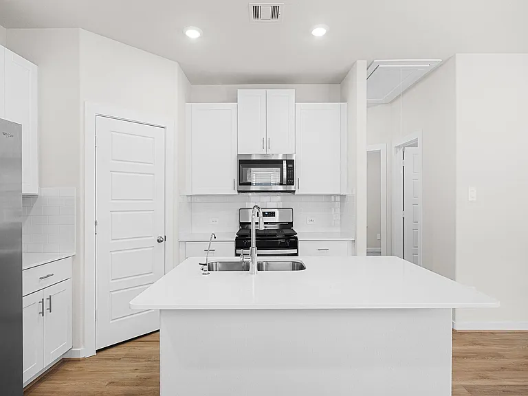 18718 Timber Glen Dr — Photo 9