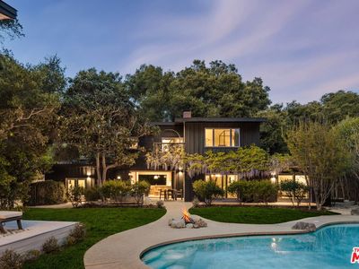 551 Mountain Green Dr, Calabasas, CA, 91302