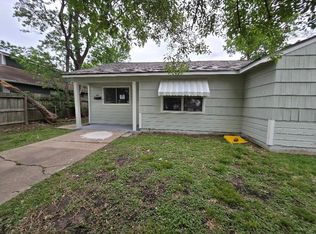 822 Woodhue St, Channelview, TX 77530