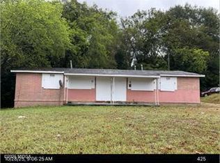 2985 Mercer University Dr #2, Macon, GA 31204