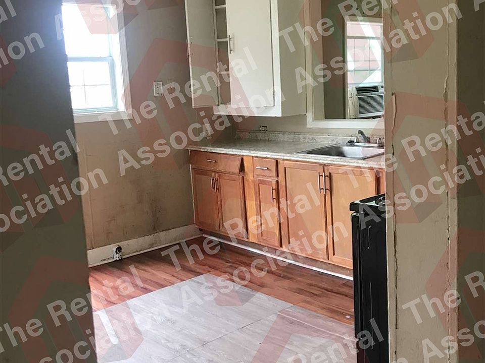 2nd image of 2607 Lee Ave APT B
