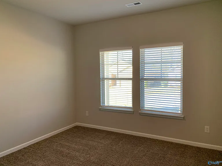 223 Ivyleaf Dr — Photo 24