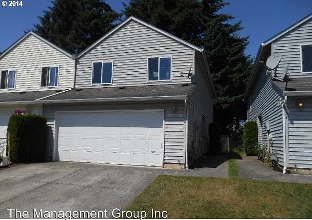 1st image of 3132 NE 115th Ave