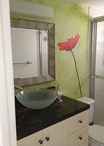 4th image of 950 Hillcrest Dr APT 315