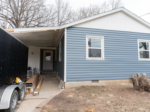 625 Grand Ave, Moberly, MO 65270