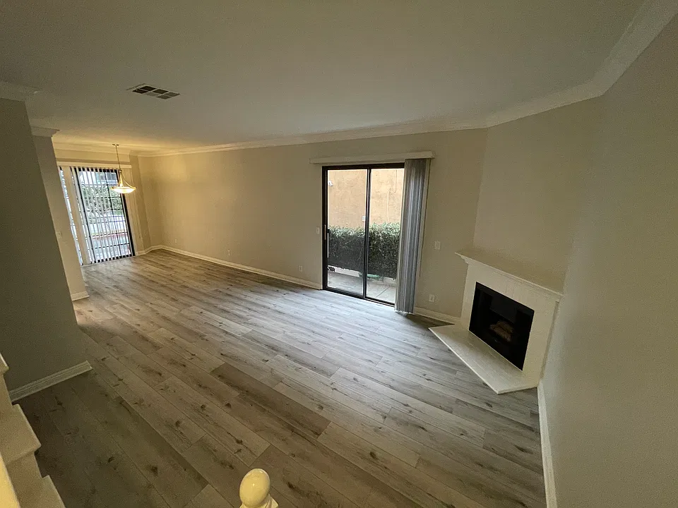 818 N Alfred St #2