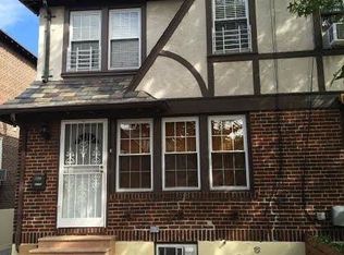 6753 Exeter St, Forest Hills, NY 11375