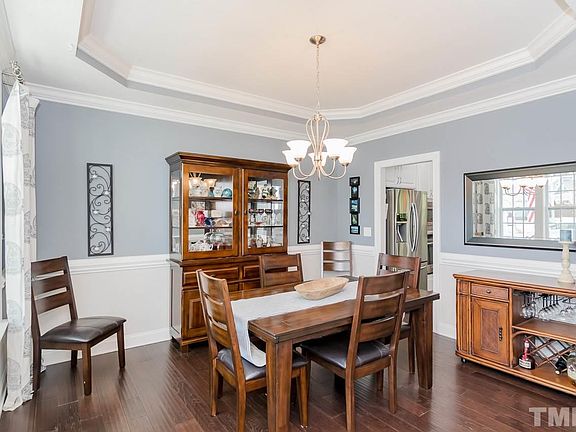 5th image of 569 Crimson Oak Ln