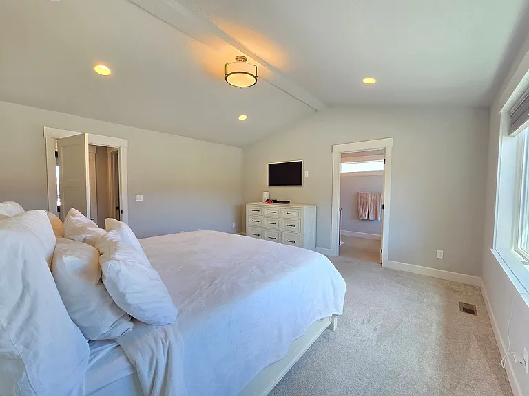 4219 S Bernson Ct — Photo 12
