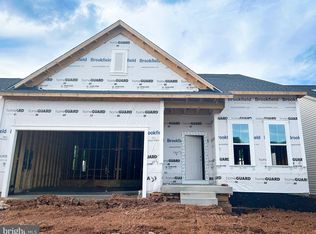 9244 Crestview Ridge Dr, Bristow, VA 20136