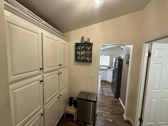 5th image of 13198 E 51st Pl