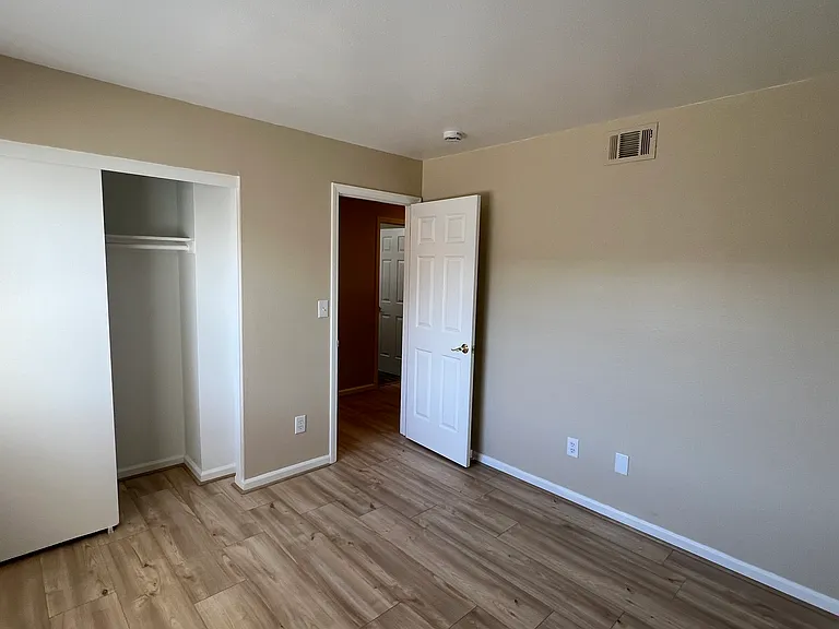 20000 Summercrest Dr — Photo 18