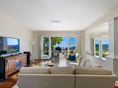 16868 Calle De Sarah, Pacific Palisades, CA, 90272