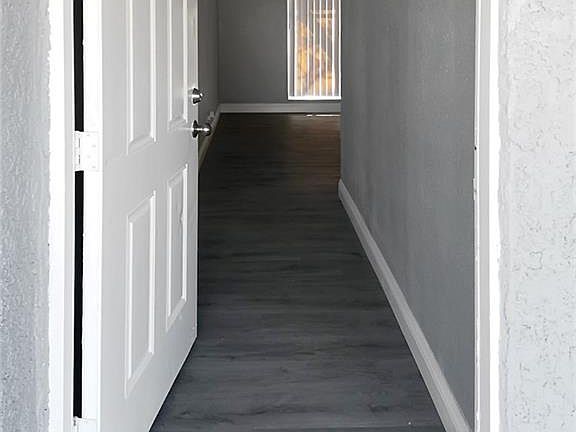 2nd image of 901 Indian Ln