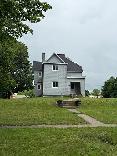 317 W Todd Ave #5 Photo 1