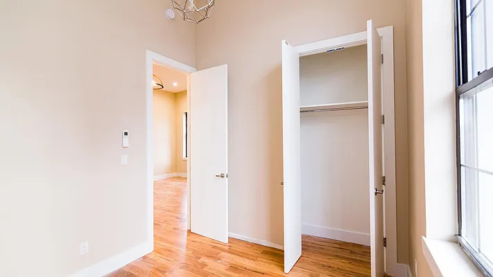 Rented by Nooklyn NYC LLC | media 16