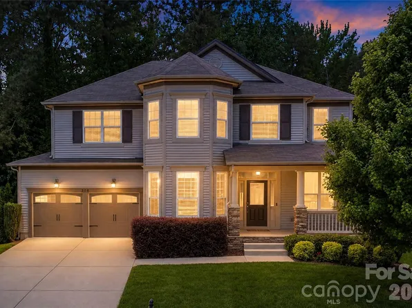 3108 Helmsley Ct, Concord, NC 28027
