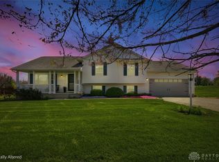 596 Terrace Creek Ct, Lebanon, OH 45036