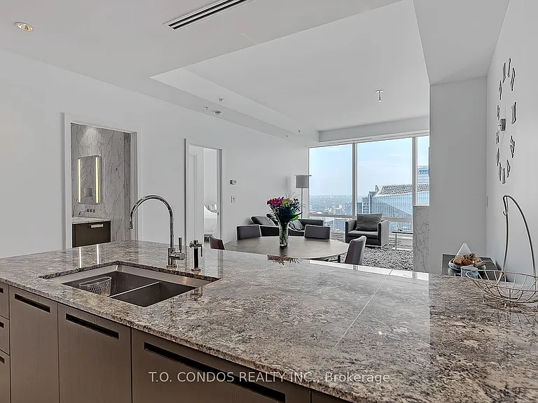 180 University Ave #5807 — Photo 9