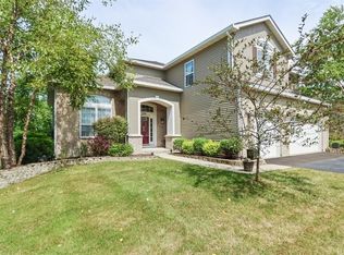 2300 Somerset Ln, Mundelein, IL