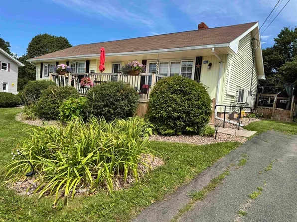 40 Wren Dr, Stratford, PE C1B 2C1