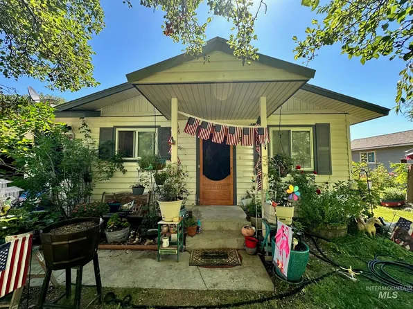 312 W Park Ave, New Plymouth, ID 83655