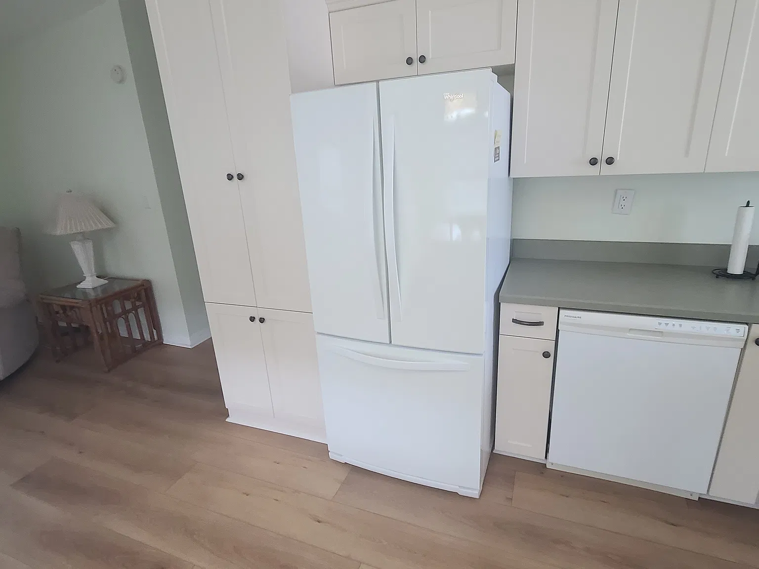 2 bed, 1000 sqft, $1,500 — Photo 3