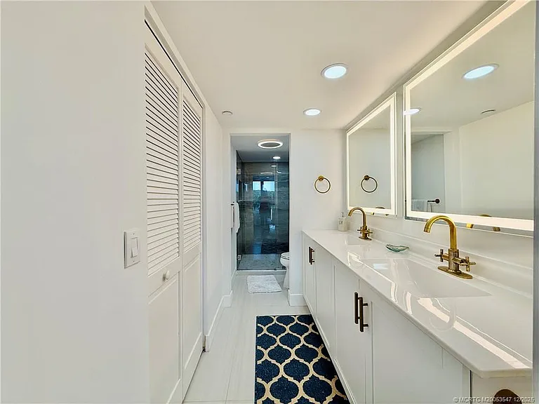 8800 S Ocean Dr #102 — Photo 54