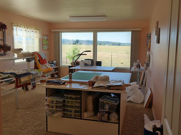 5th image of 1617 Creekside Dr