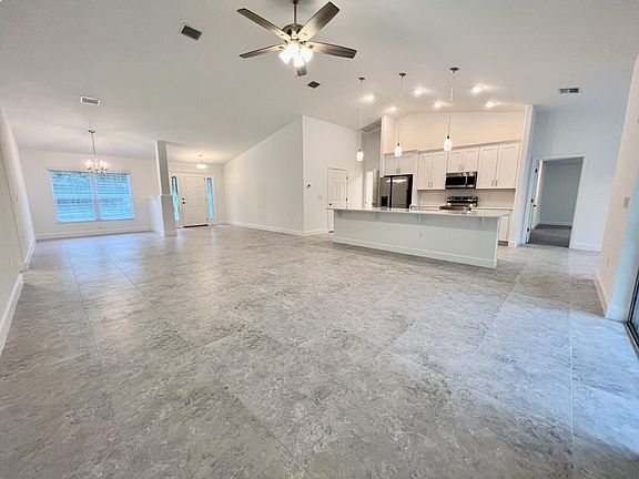 3rd image of 7 Kainite Ct