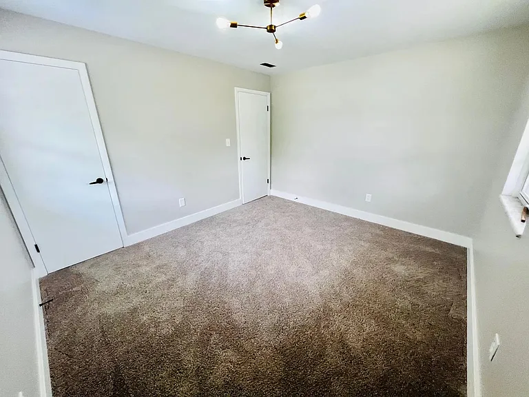 1548 Glenn Ave #A — Photo 7