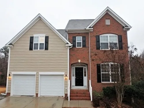 322 Stoke Hammond Ct Photo 1