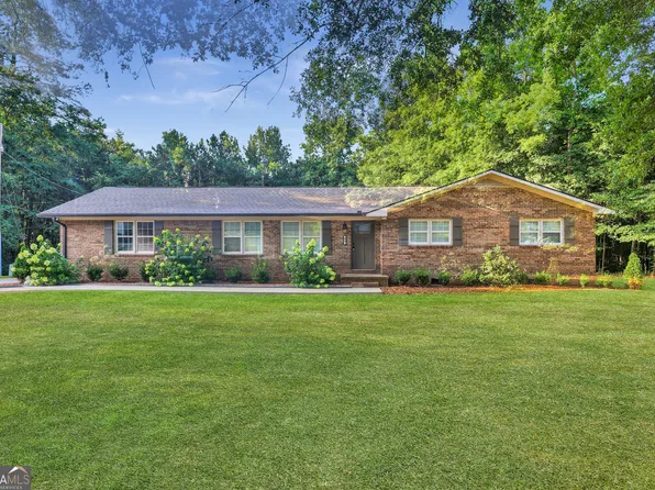 65 Watson Rd, Martin, GA 30557