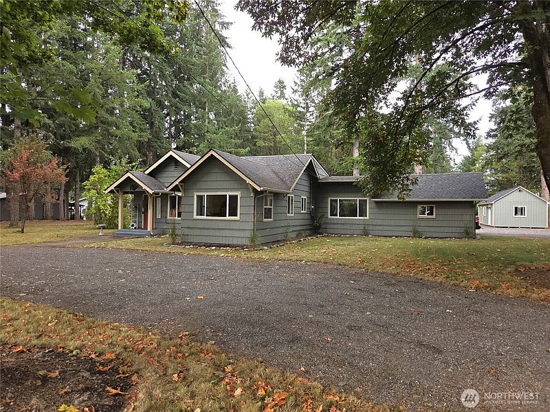 5th image of 18435 Elderberry Street SW