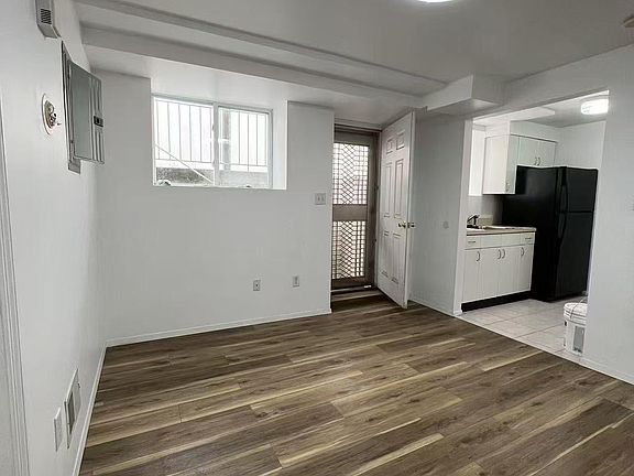 3rd image of 231 Maryland Ave #1