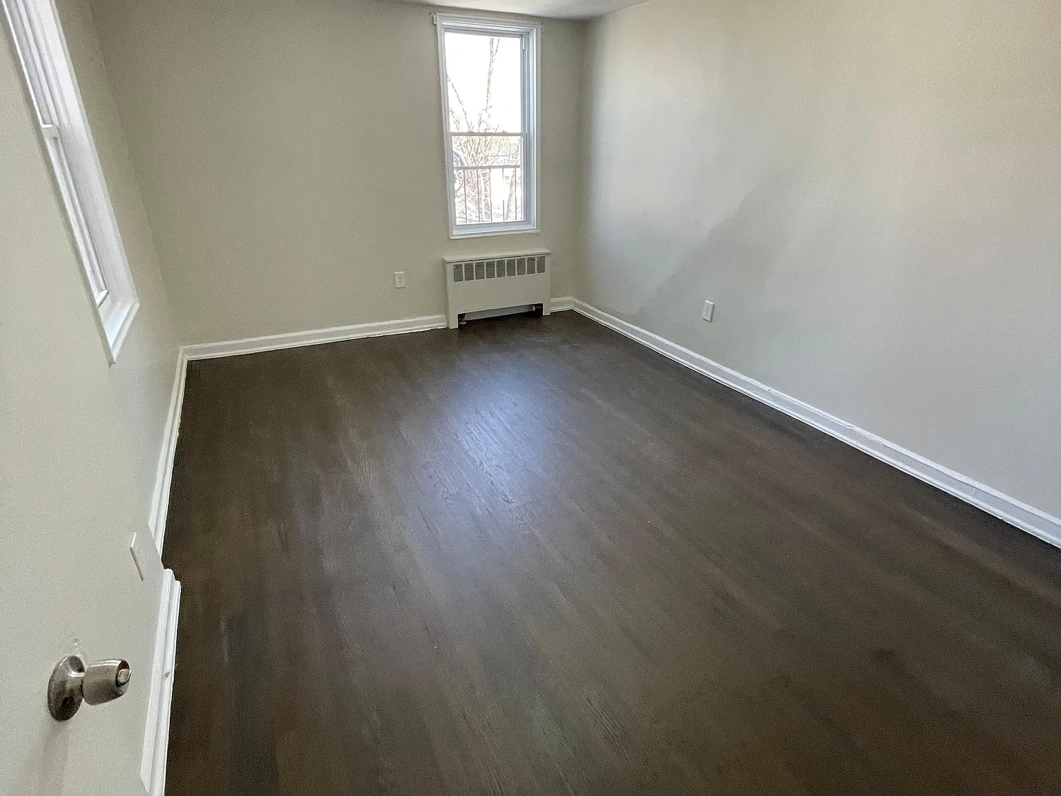 2 bed, $1,895 — Photo 2