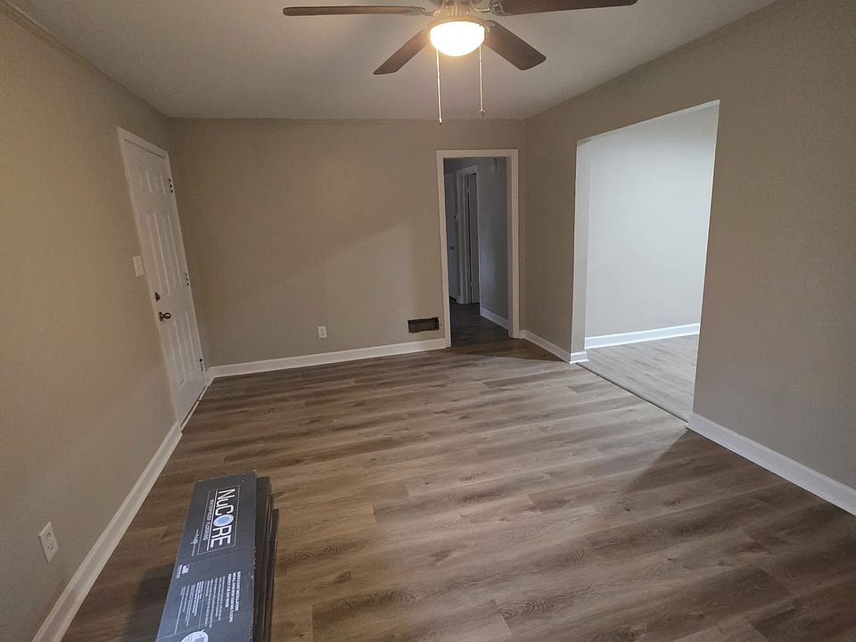 1st image of 3170 Bellgreen Way #B