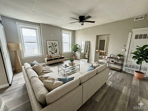 5th image of 2141 Edison Ave