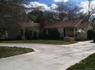 1129 E Mayberry Ave, Hemet, CA 92543