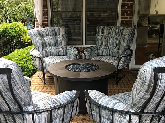 Private covered deck