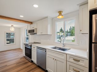 14325 Phinney Ave N UNIT 1, Seattle, WA 98133