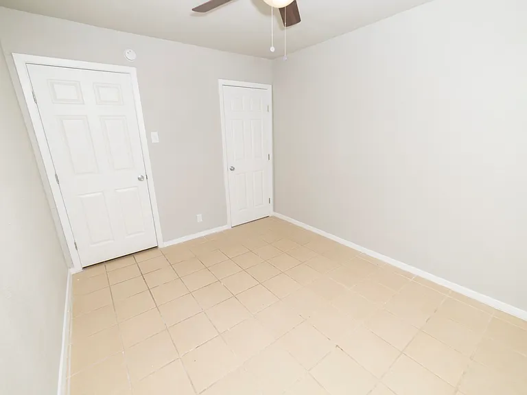 115 Dafoste Ave — Photo 12