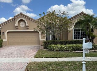 10102 Diamond Lake Rd, Boynton Beach, FL 33437