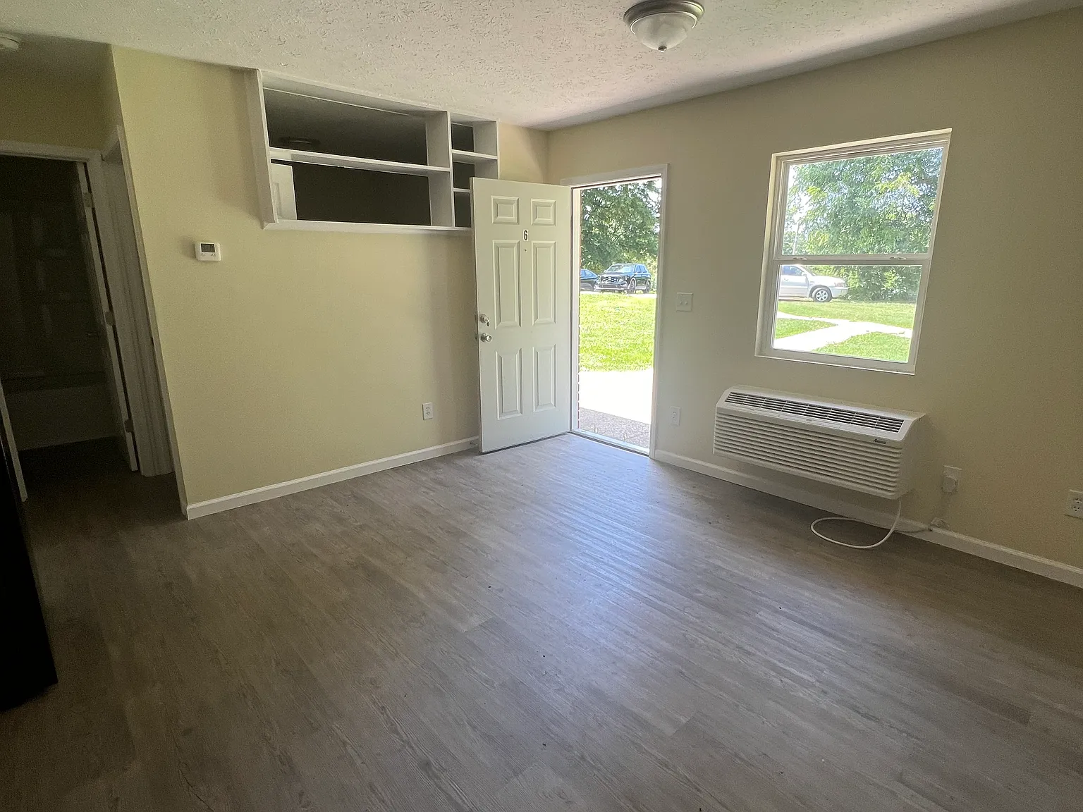 1 bed, $625 — Photo 2