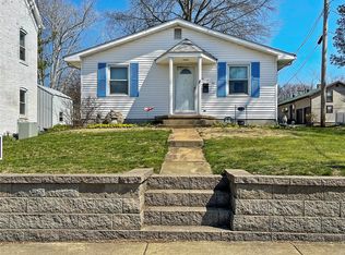 304 S Moore St, Waterloo, IL 62298